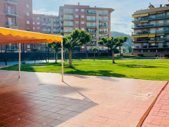 Apartamento Reconnectar Malgrat De Mar Colom I Exterior foto