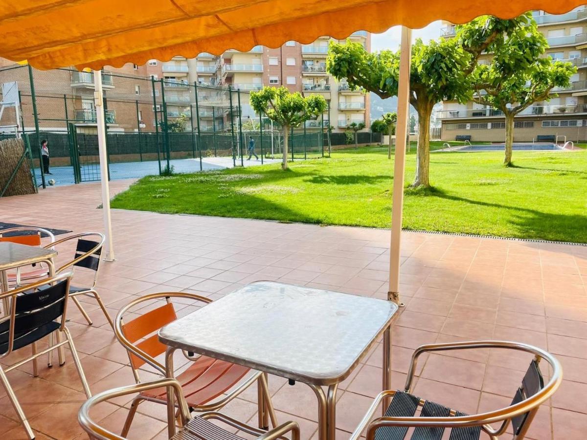 Apartamento Reconnectar Malgrat De Mar Colom I Exterior foto