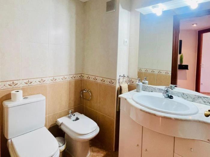 Apartamento Reconnectar Malgrat De Mar Colom I Exterior foto